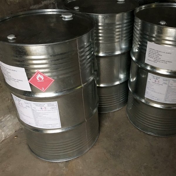 其中中高级工程技术人员26人
